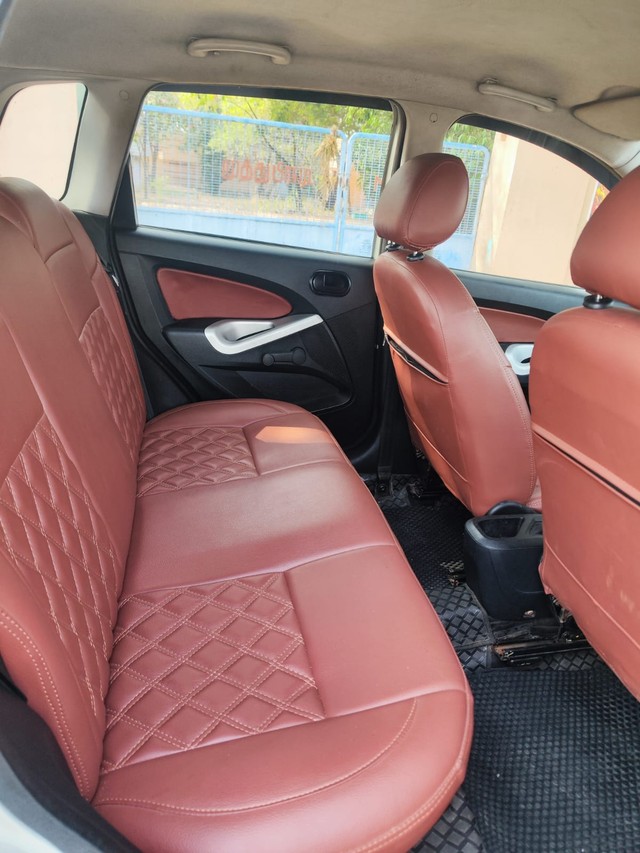 Second-hand 2012 Ford Figo Diesel Titanium for sale in Madurai-4