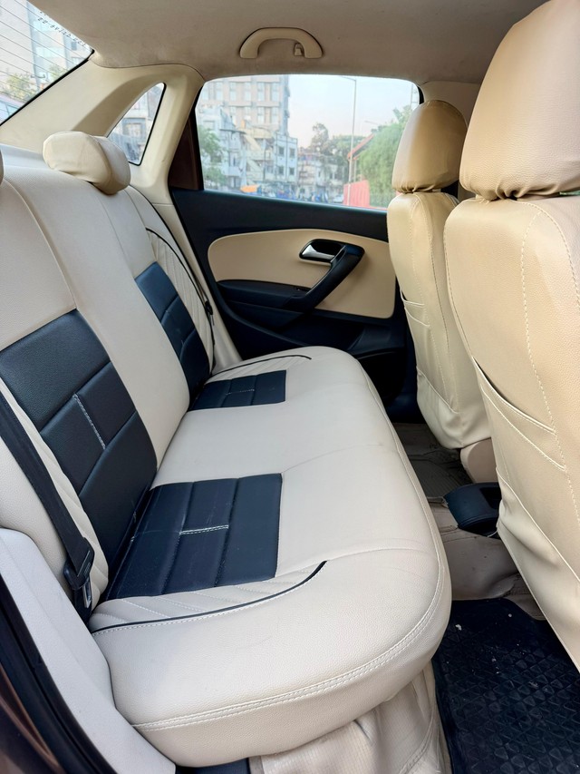 Second-hand 2017 Volkswagen Ameo 1.5 TDI Highline for sale in Surat-11