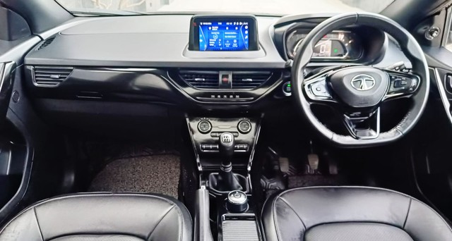 Second-hand 2022 Tata Nexon XZ 2020-2022 for sale in New Delhi-4