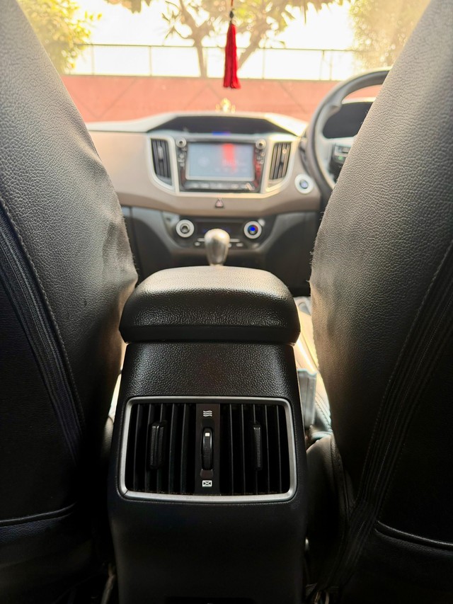 Second-hand 2016 Hyundai Creta 1.6 CRDi SX Plus for sale in Surat-11