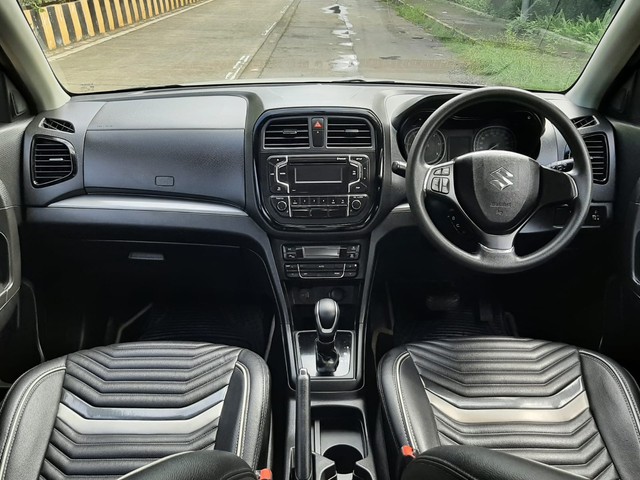Second-hand 2019 Maruti Suzuki Vitara Brezza ZDi AMT for sale in Mumbai-12