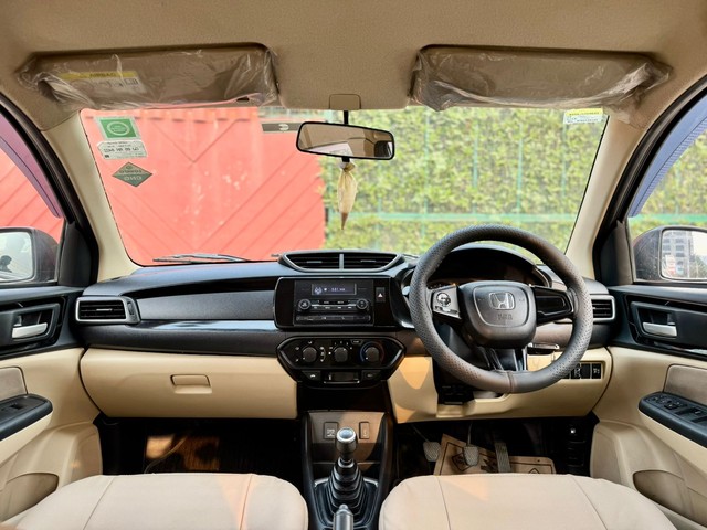 Second-hand 2019 Honda Amaze S Petrol BSIV for sale in Surat-11