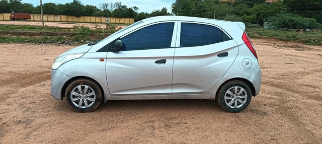 Second-hand 2013 Hyundai EON Magna Optional for sale in Madurai-3