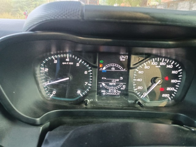 Second-hand 2023 Tata Altroz XZ Diesel for sale in Madurai-7