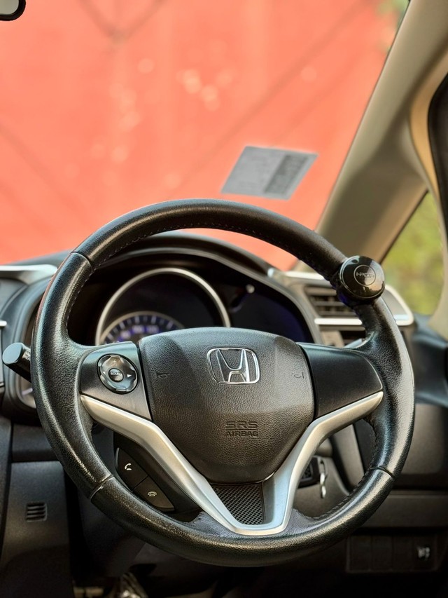 Second-hand 2017 Honda Jazz 1.2 V AT i VTEC for sale in Surat-13