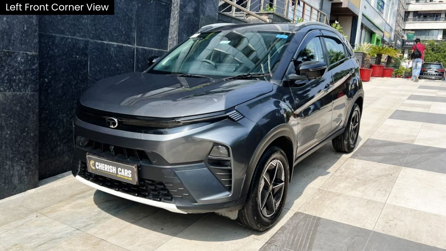 2024 Tata Nexon 1199 cc कार नई दिल्ली में ₹8.82 लाख में - CarDekho