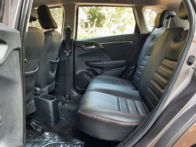 Second-hand 2015 Honda Jazz 1.2 VX i VTEC for sale in Mumbai-16