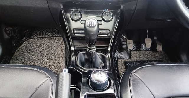 Second-hand 2022 Tata Nexon XZ 2020-2022 for sale in New Delhi-16