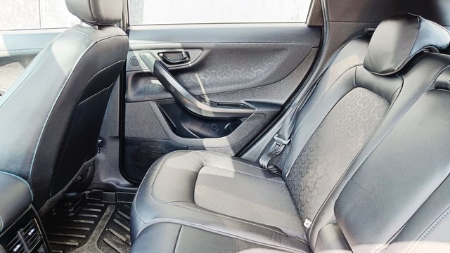 Second-hand 2023 Tata Nexon XZ Plus LUX for sale in New Delhi-10