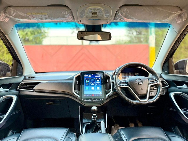 Second-hand 2022 MG Hector Sharp Diesel MT for sale in Surat-13