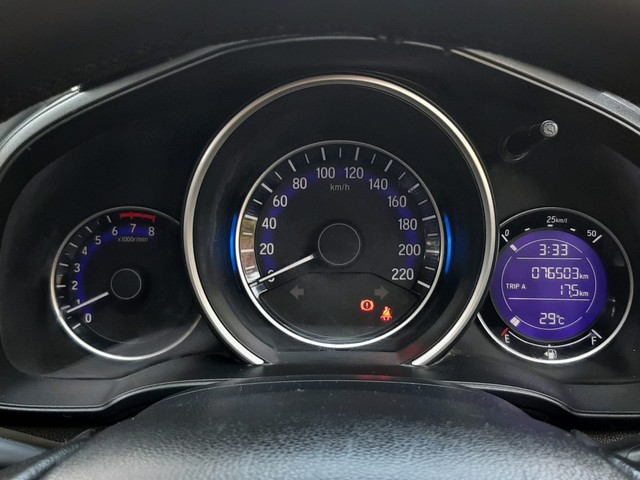 Second-hand 2015 Honda Jazz 1.2 VX i VTEC for sale in Mumbai-12