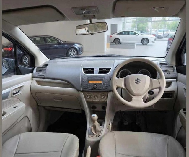 Second-hand 2013 Maruti Suzuki Ertiga VXI for sale in New Delhi-5