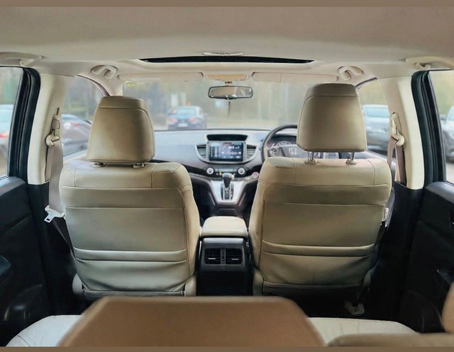 Second-hand 2015 Honda CR-V 2.4L 4WD AT AVN for sale in New Delhi-10
