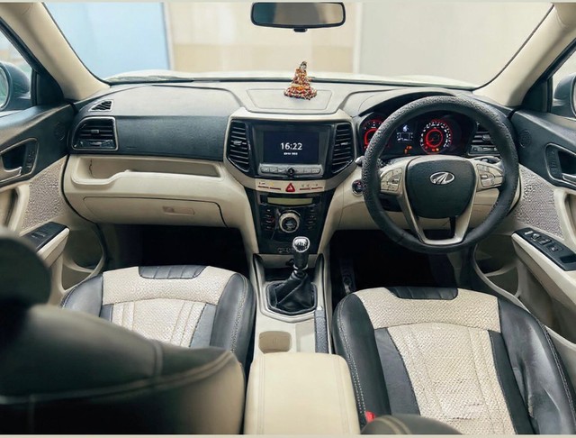 Second-hand 2020 Mahindra XUV300 W8 BSVI for sale in New Delhi-8