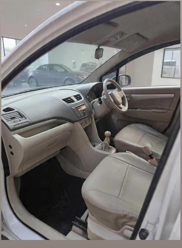 Second-hand 2013 Maruti Suzuki Ertiga VXI for sale in New Delhi-6