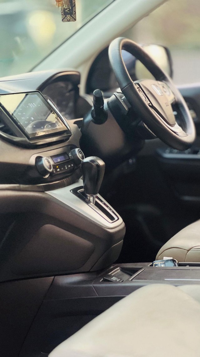 Second-hand 2015 Honda CR-V 2.4L 4WD AT AVN for sale in New Delhi-8