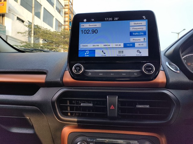 Second-hand 2019 Ford Ecosport Signature Edition Diesel BSIV for sale in Bangalore-11