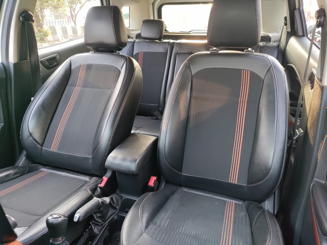 Second-hand 2019 Ford Ecosport Signature Edition Diesel BSIV for sale in Bangalore-3