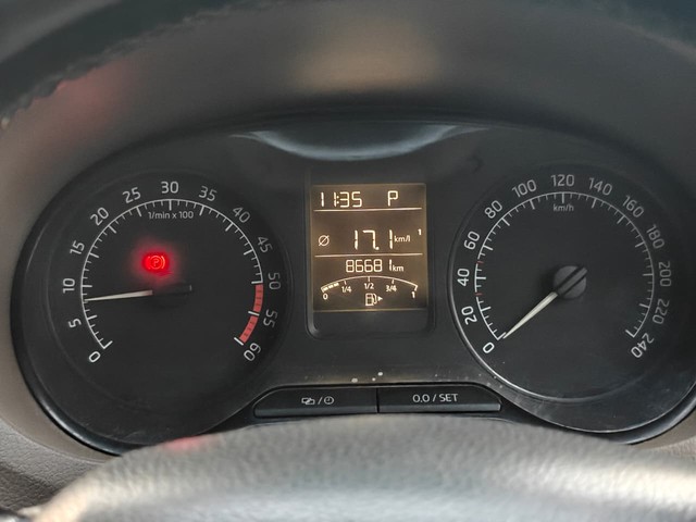 Second-hand 2015 Skoda Rapid 1.5 TDI AT Ambition for sale in Navi Mumbai-9