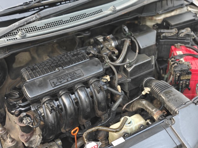 Second-hand 2014 Honda City i VTEC CVT VX for sale in Navi Mumbai-7