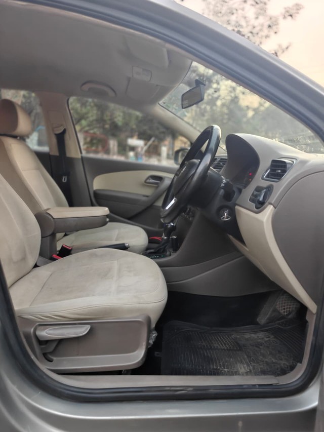 Second-hand 2015 Skoda Rapid 1.5 TDI AT Ambition for sale in Navi Mumbai-6
