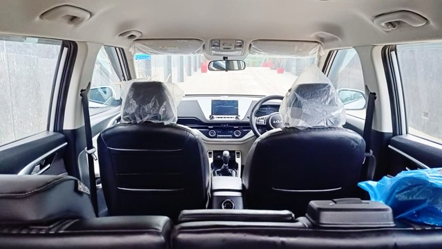 Kia Carens Prestige BSVI Second-hand 2023 Kia Carens Prestige BSVI for sale in New Delhi-7