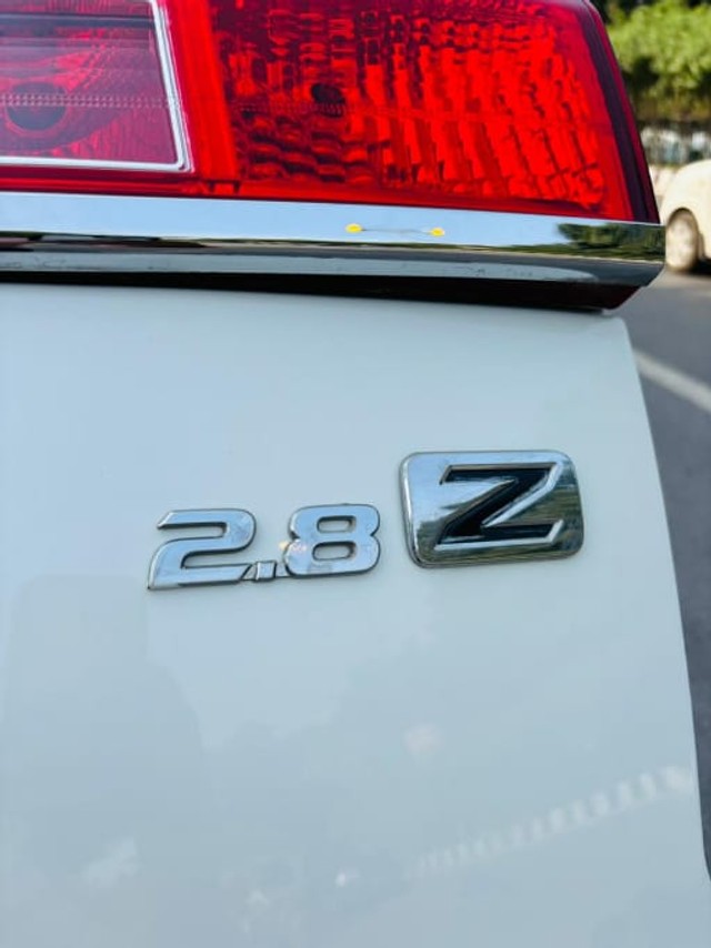 Second-hand 2018 Toyota Innova Crysta 2.8 ZX AT BSIV for sale in New Delhi-6