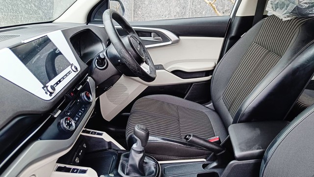 Kia Carens Prestige BSVI Second-hand 2023 Kia Carens Prestige BSVI for sale in New Delhi-12