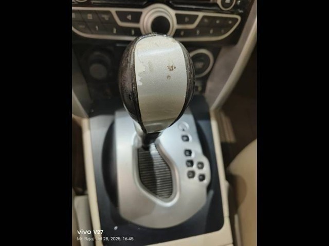 Second-hand 2012 Renault Koleos 2.0 Diesel for sale in Kanpur-6