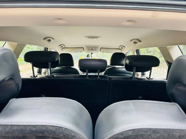 Second-hand 2022 Mahindra Alturas G4 4X2 AT for sale in New Delhi-10