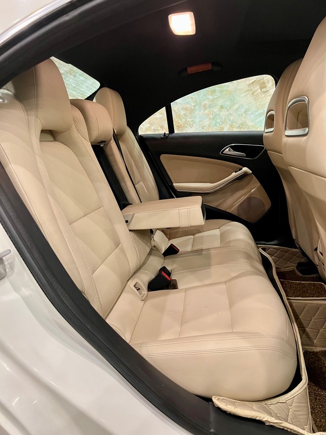 Second-hand 2016 Mercedes-Benz CLA 200 CGI Sport for sale in New Delhi-7