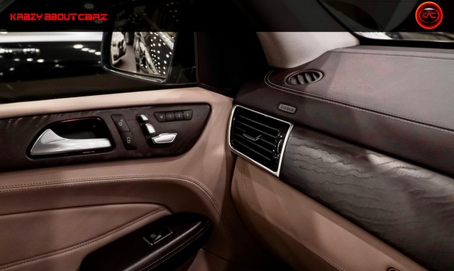 Second-hand 2019 Mercedes-Benz GLS 350d Grand Edition for sale in New Delhi-10