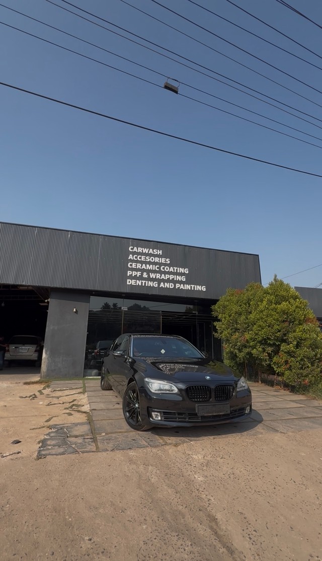 Second-hand 2014 BMW 7 Series 750Li for sale in New Delhi-1