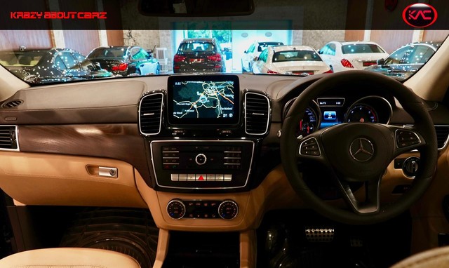 Mercedes-Benz GLS 350d 4MATIC Second-hand 2018 Mercedes-Benz GLS 350d 4MATIC for sale in New Delhi-4