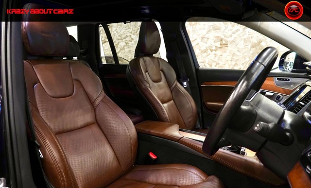 Second-hand 2020 Volvo XC90 D5 Inscription for sale in New Delhi-7