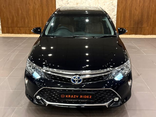 Toyota Camry 2.5 Hybrid Second-hand 2018 Toyota Camry 2.5 Hybrid for sale in New Delhi