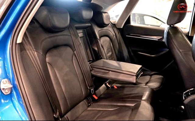 Second-hand 2017 Audi Q3 30 TDI for sale in New Delhi-10