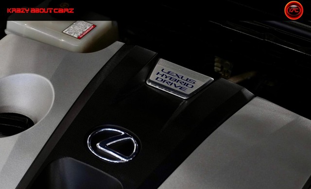 Second-hand 2020 Lexus ES 300h for sale in New Delhi-10