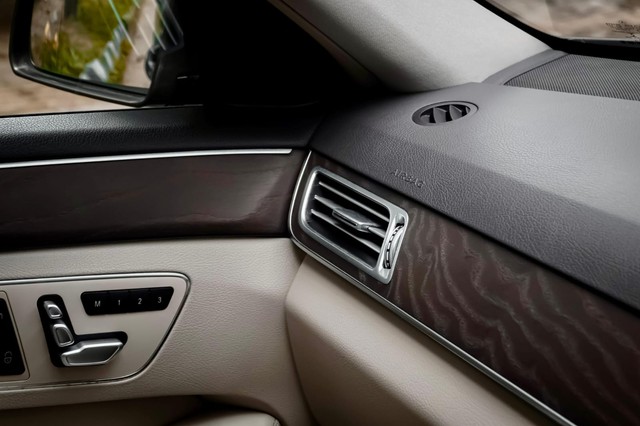 Second-hand 2014 Mercedes-Benz E-Class E 200 CGI for sale in New Delhi-11