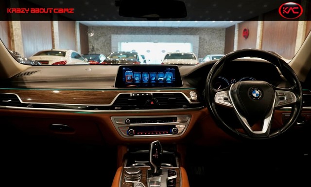 Second-hand 2016 BMW 7 Series 740Li DPE Signature for sale in New Delhi-5