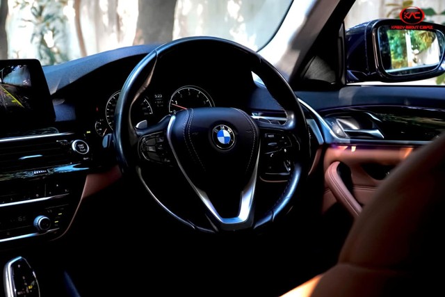 BMW 5 Series 530i Sport Line Second-hand 2018 BMW 5 Series 530i Sport Line for sale in New Delhi-13