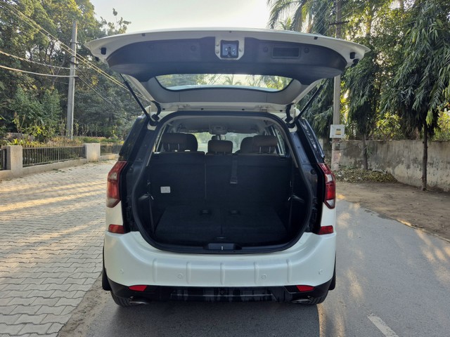 Second-hand 2019 Mahindra XUV500 W7 AT BSIV for sale in Gurgaon-14