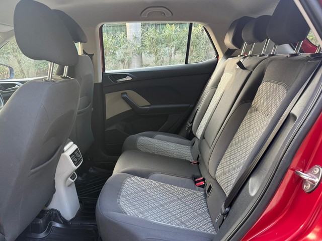 Second-hand 2022 Volkswagen Taigun 1.0 TSI Highline AT BSVI for sale in Gurgaon-11