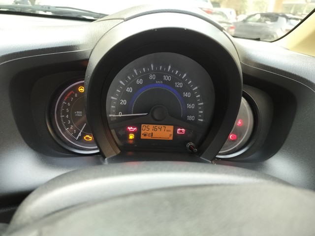 Second-hand 2015 Honda Amaze S i-Vtech for sale in Thane-13