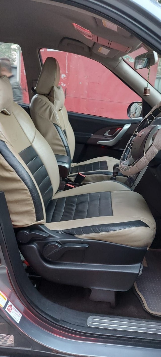 Second-hand 2012 Mahindra XUV500 W6 2WD for sale in Nagpur-2