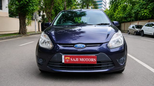 Ford Figo Petrol Titanium Second-hand 2010 Ford Figo Petrol Titanium for sale in Mumbai