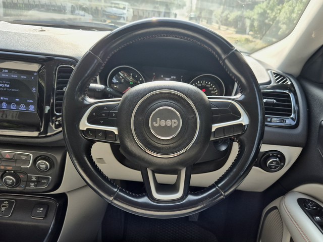 Second-hand 2017 Jeep Compass 2.0 Limited for sale in Gurgaon-15