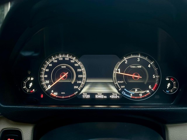 Second-hand 2017 BMW 3 Series 320d Luxury Line Plus for sale in Gurgaon-15