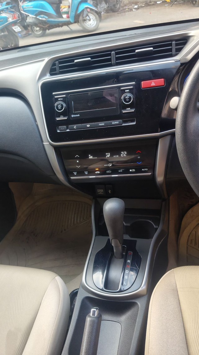 Honda City i VTEC CVT VX Second-hand 2015 Honda City i VTEC CVT VX for sale in Mumbai-3