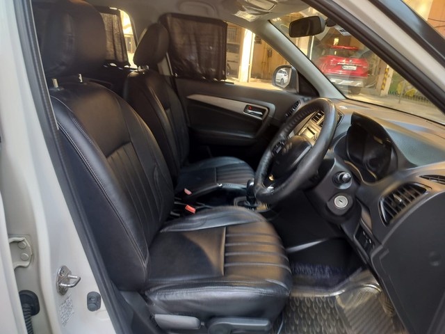 Second-hand 2020 Maruti Suzuki Vitara Brezza ZDi AMT for sale in Thane-12